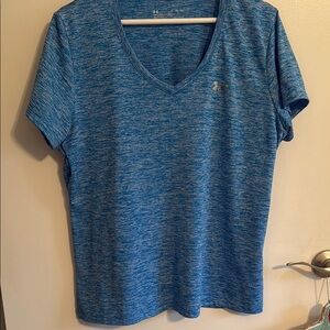 Under Armour UA Tech V neck t shirt XL